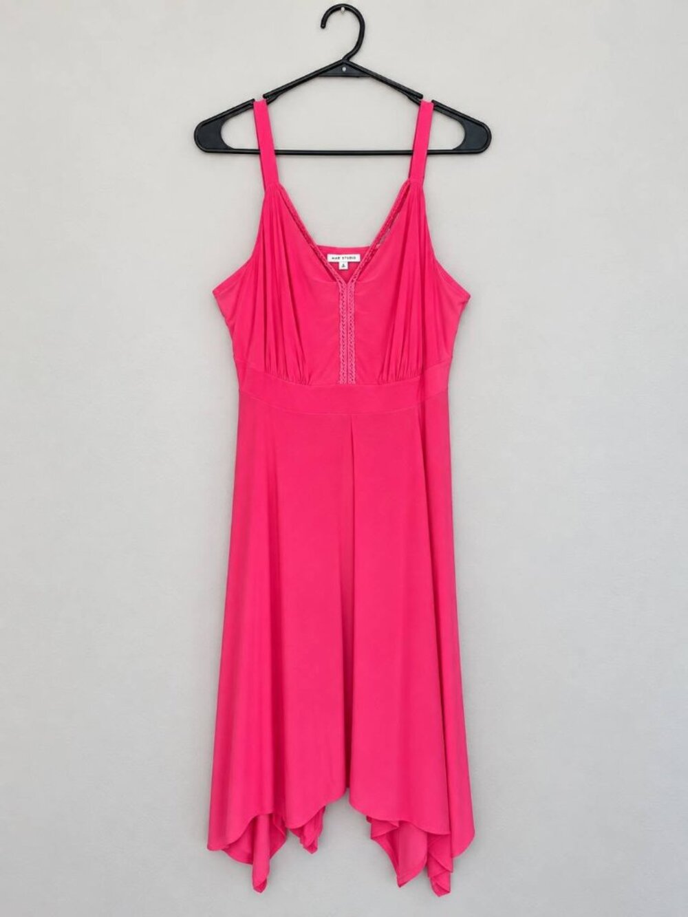 Notations Hot Pink Stretch Handkerchief Hem Dress Size L Like New